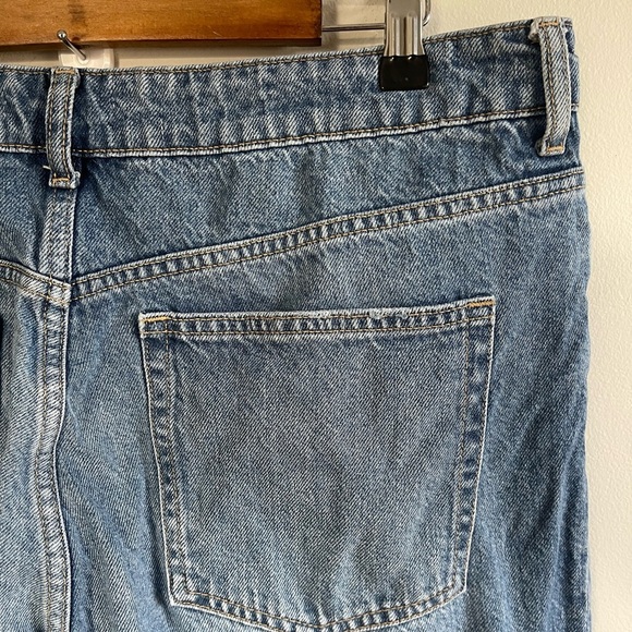 H&M High Rise Button Fly Jean, Light Wash, Women’s 16 - Picture 7 of 9